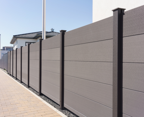 Sichtschutzwand im Garten