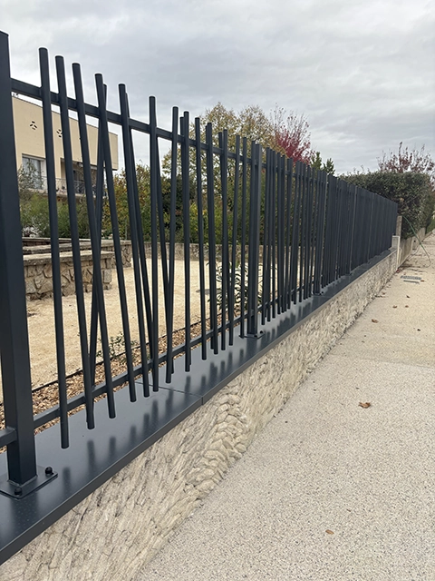 clotures barraudées